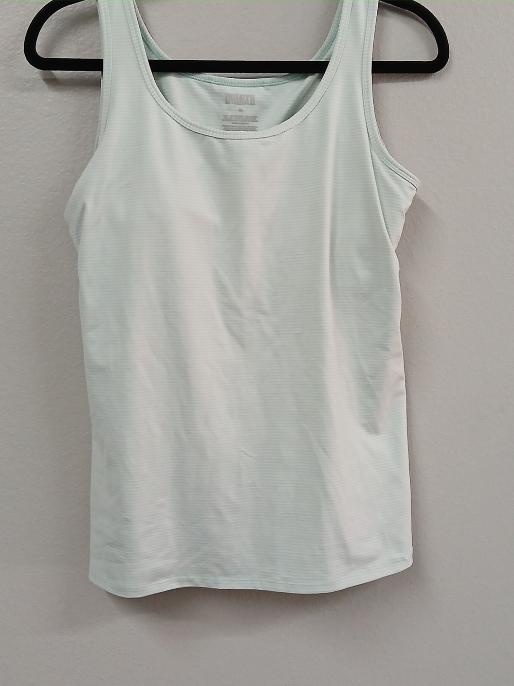 Duluth Trading Shelf Bra Tank Top With Cups Size Medium Green Stripes